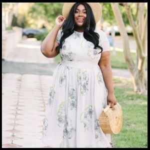 GIRL MEETS DRESS | PLUS SIZE MYSTERY BOX 2 PIECES